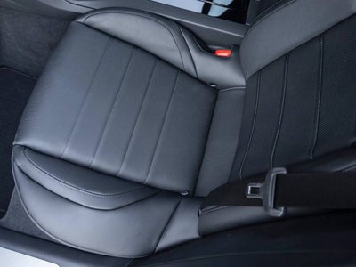 2025 Porsche Panamera Panamera 4