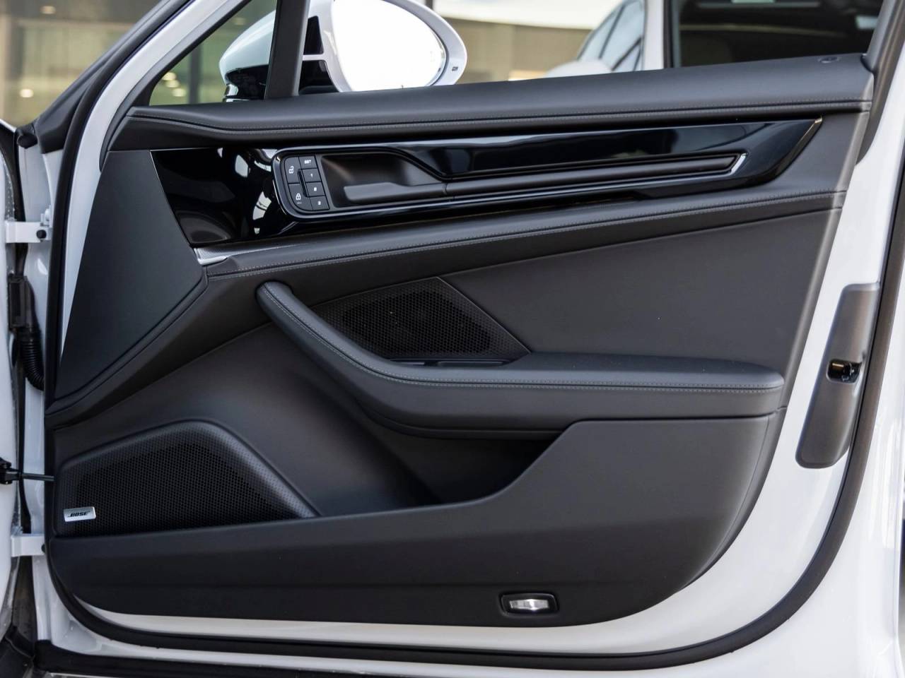 2025 Porsche Panamera Panamera 4
