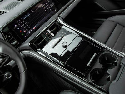 2026 Porsche Panamera RWD
