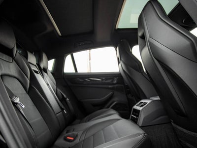 2026 Porsche Panamera RWD