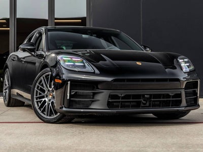 2026 Porsche Panamera RWD