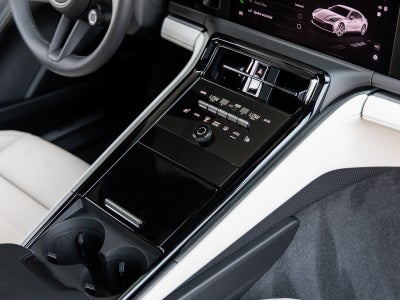 2025 Porsche Panamera Panamera