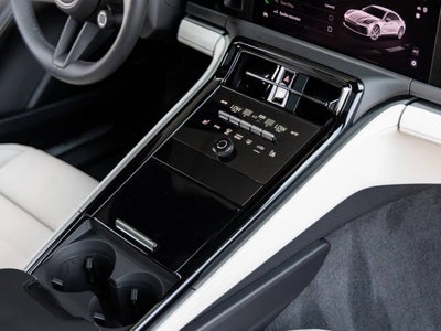 2025 Porsche Panamera Panamera