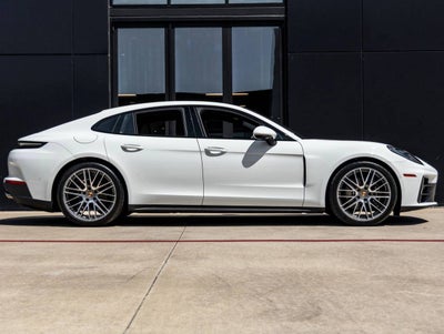 2025 Porsche Panamera Panamera