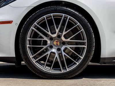 2025 Porsche Panamera Panamera
