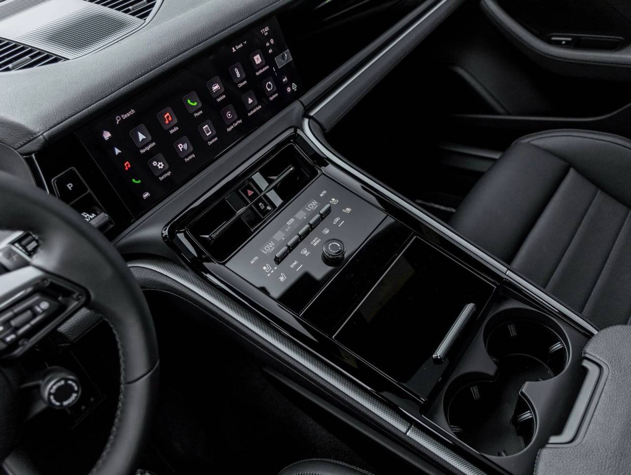 2025 Porsche Panamera Panamera