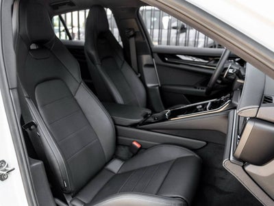 2025 Porsche Panamera Panamera
