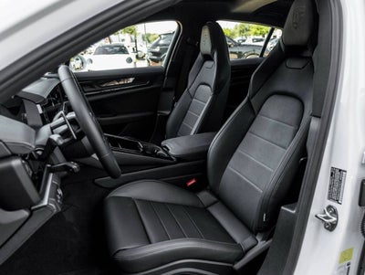 2025 Porsche Panamera Panamera
