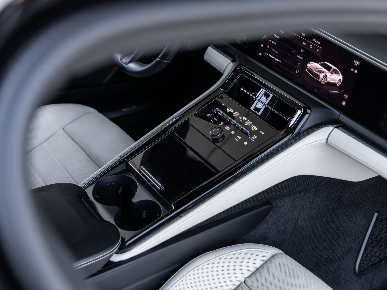 2024 Porsche Panamera Panamera