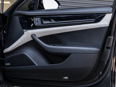 2024 Porsche Panamera Panamera