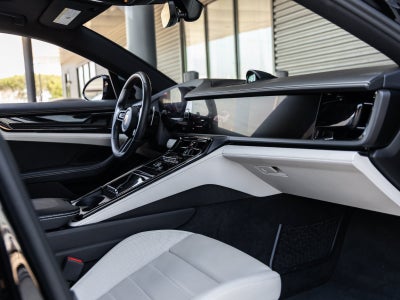 2024 Porsche Panamera Panamera