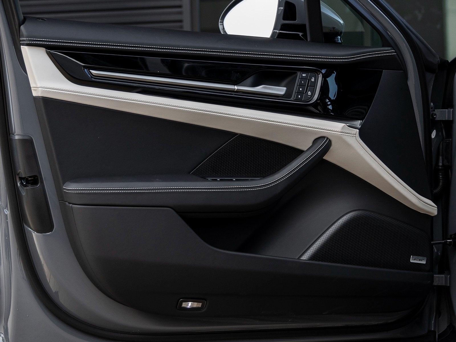 2025 Porsche Panamera Panamera 4