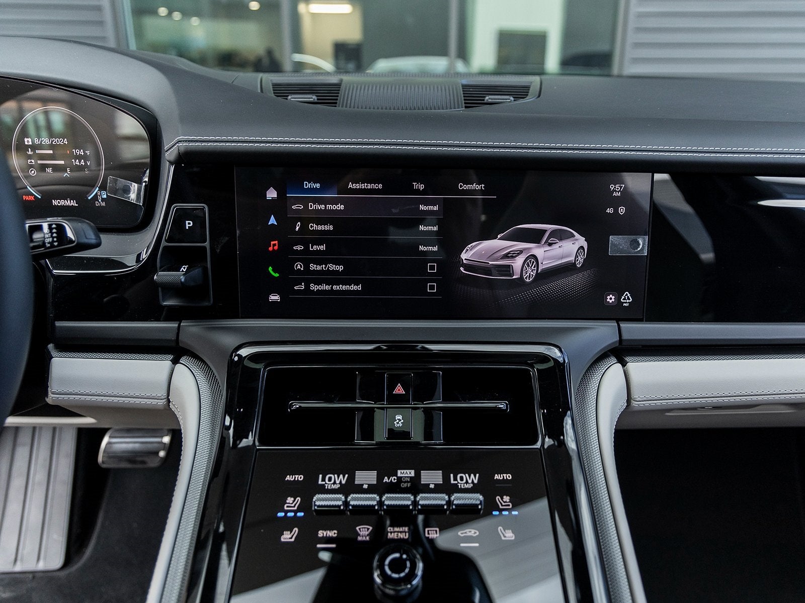 2025 Porsche Panamera Panamera 4