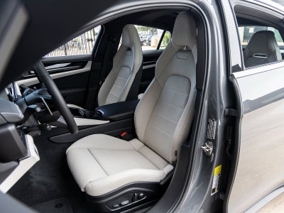 2025 Porsche Panamera Panamera 4