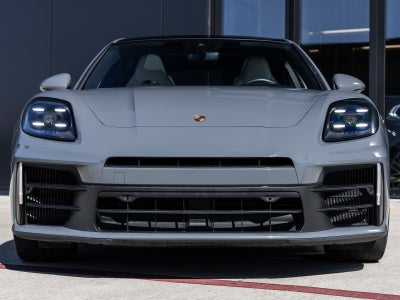 2025 Porsche Panamera Panamera 4