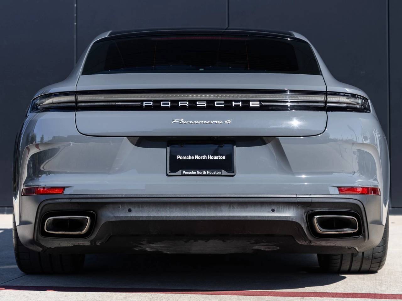 2025 Porsche Panamera Panamera 4