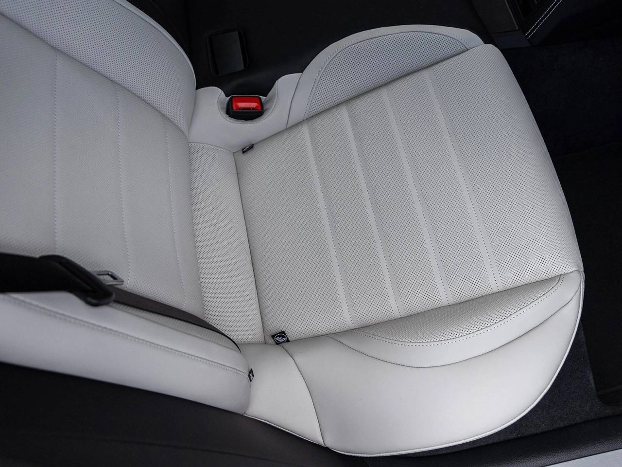 2025 Porsche Panamera Panamera 4