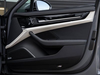 2025 Porsche Panamera Panamera 4