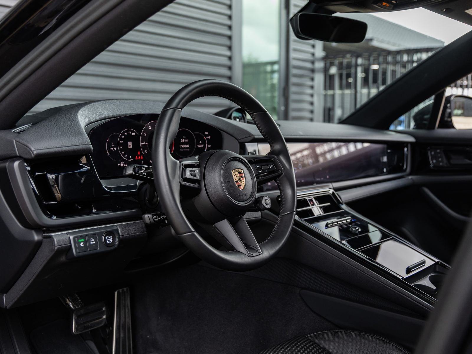 2025 Porsche Panamera RWD
