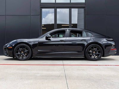 2025 Porsche Panamera RWD