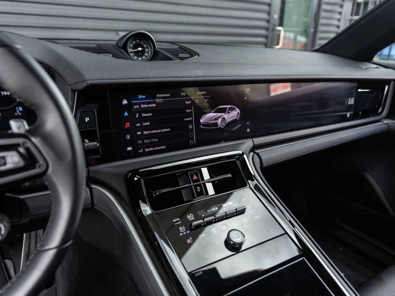 2025 Porsche Panamera RWD