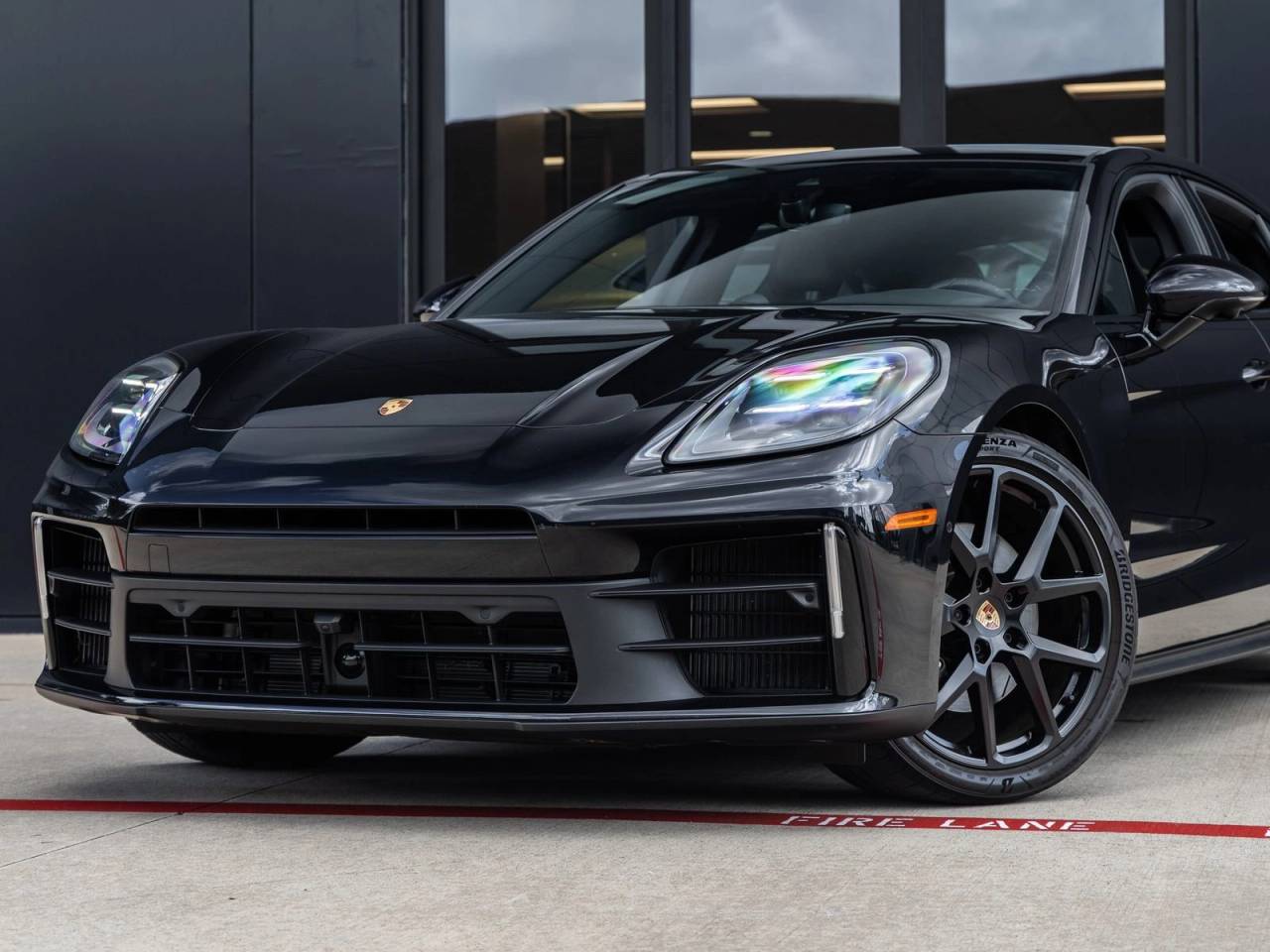2025 Porsche Panamera RWD