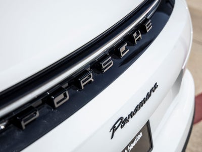 2025 Porsche Panamera Panamera