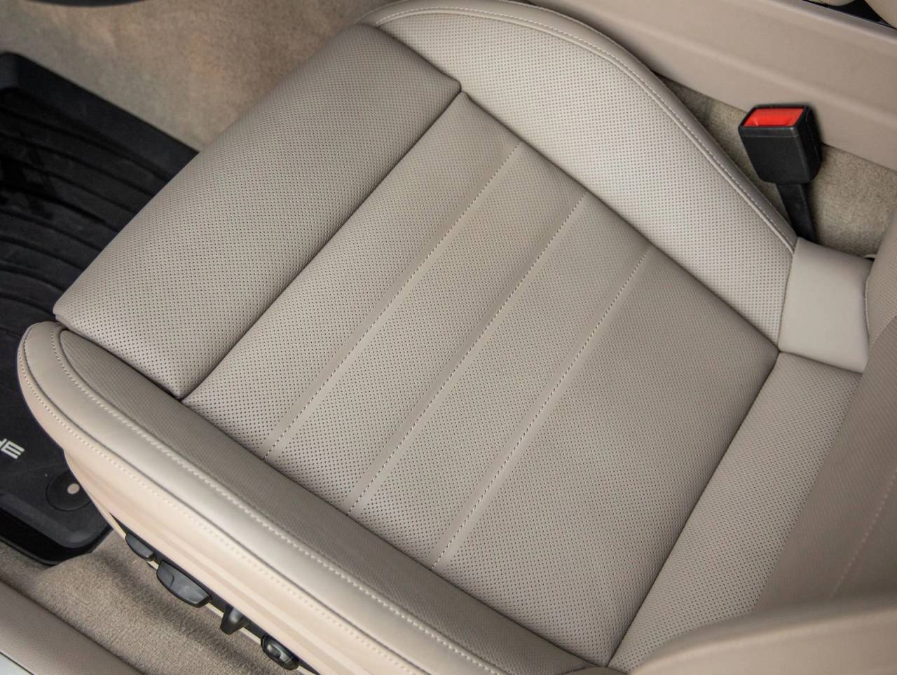 2025 Porsche Panamera Panamera