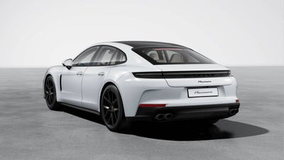 2025 Porsche Panamera Panamera