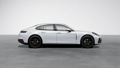 2025 Porsche Panamera Panamera