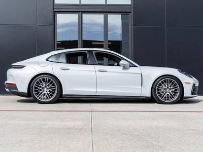 2026 Porsche Panamera Panamera
