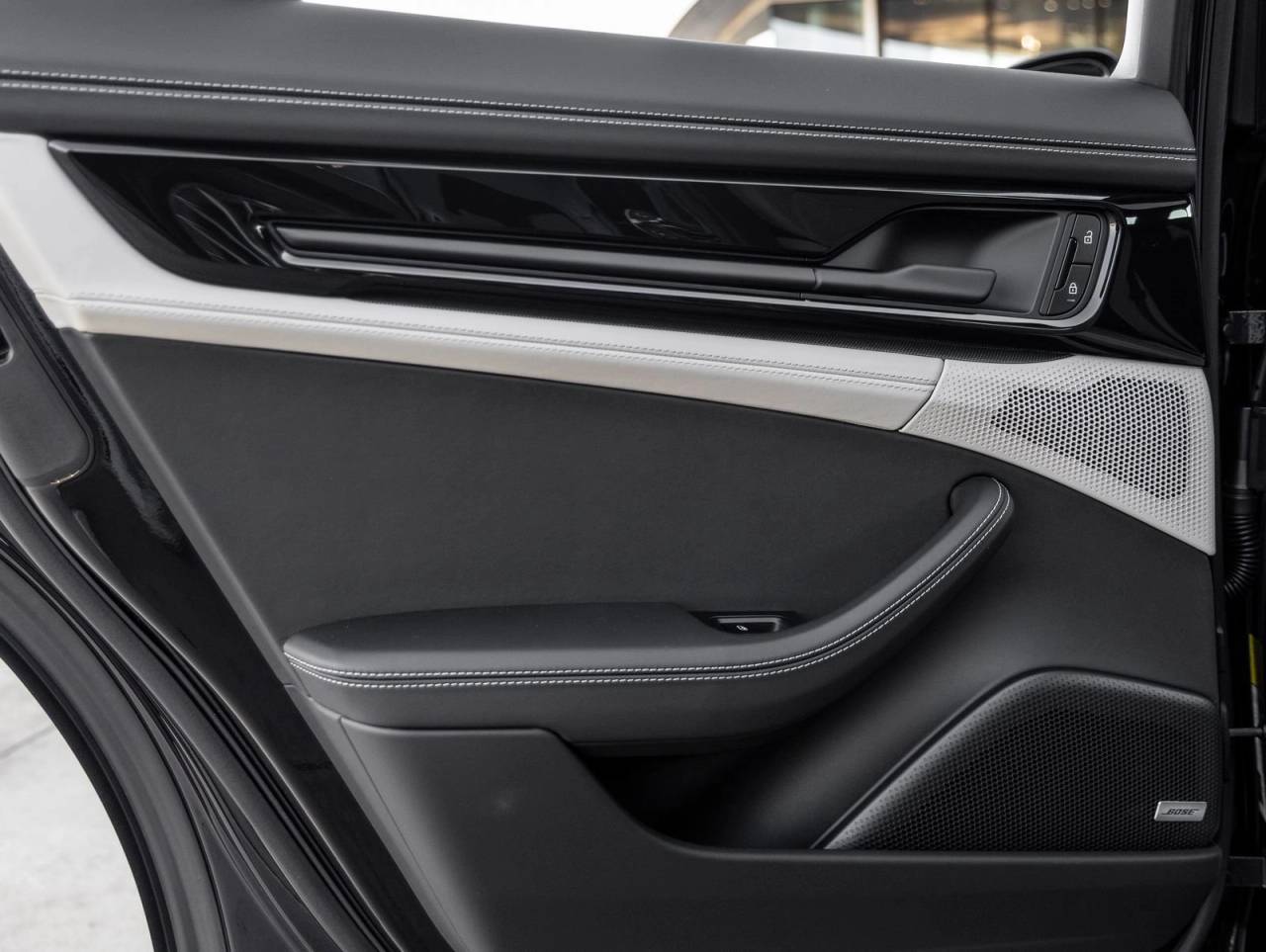 2026 Porsche Panamera Panamera 4