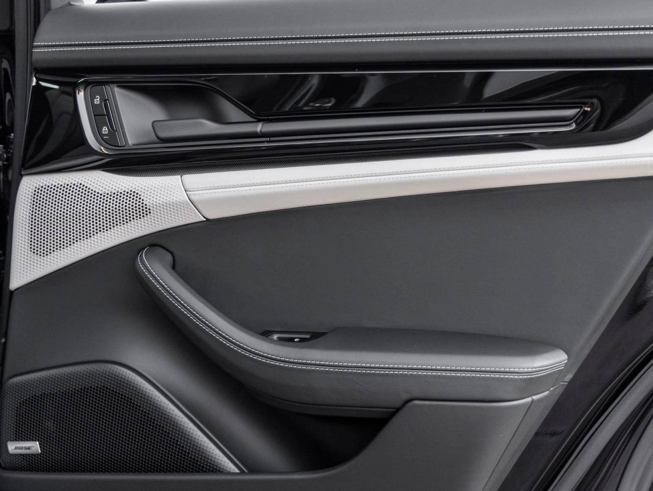2026 Porsche Panamera Panamera 4