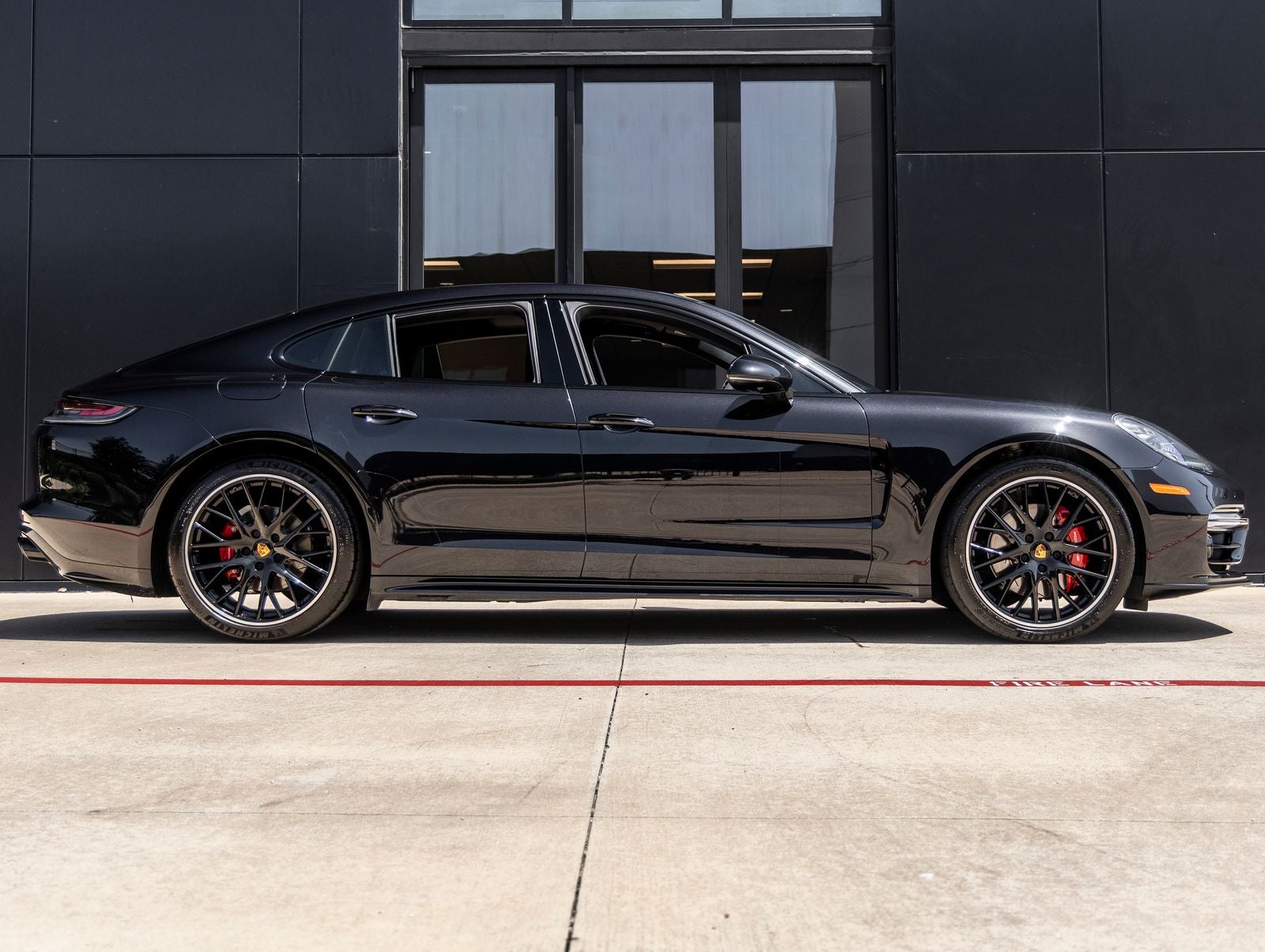 2023 Porsche Panamera Panamera 4S (MY23)