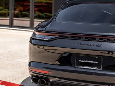 2023 Porsche Panamera Panamera 4S (MY23)