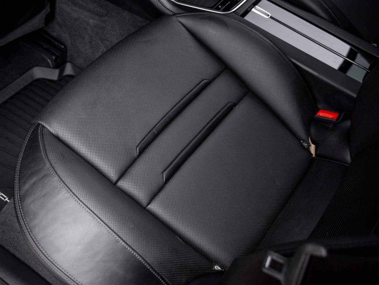 2023 Porsche Panamera Panamera 4S (MY23)