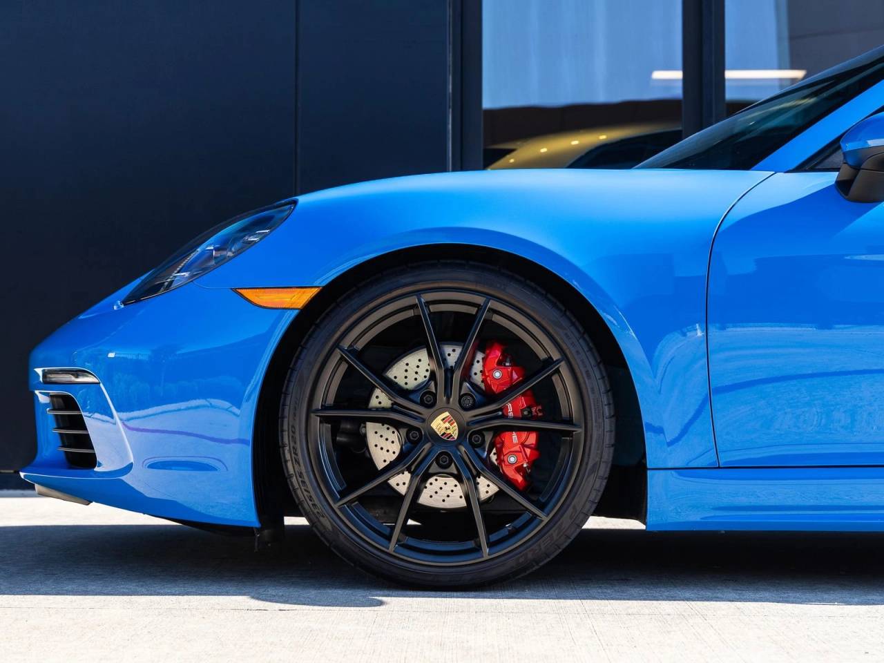 2024 Porsche 718 Cayman S
