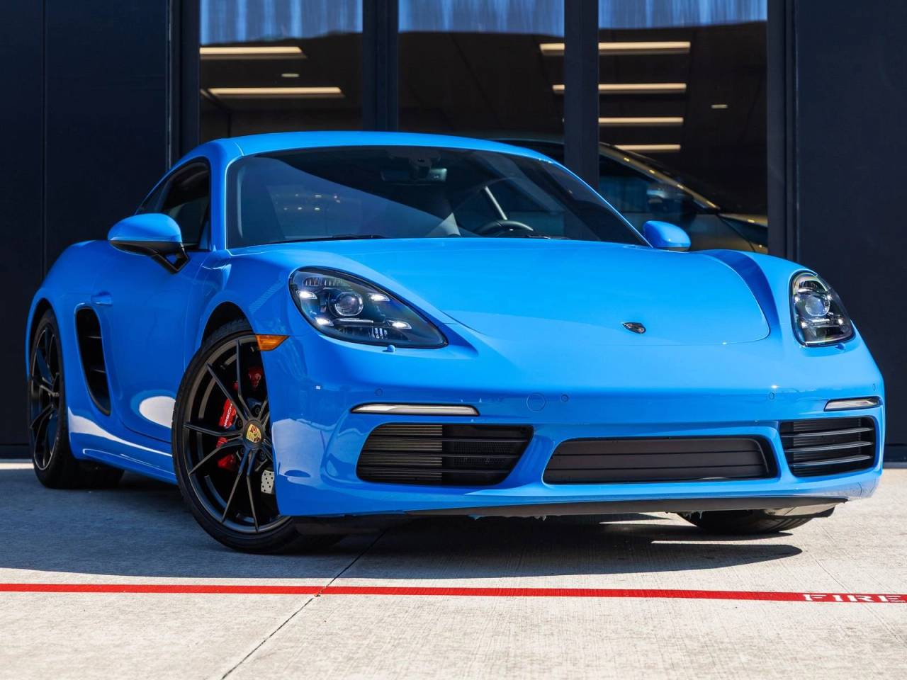 2024 Porsche 718 Cayman S
