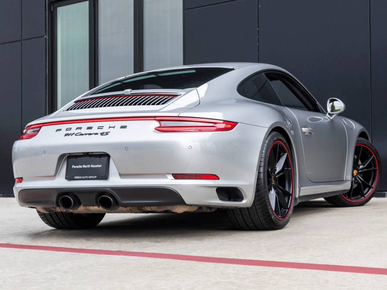 2018 Porsche 911 Carrera 4S