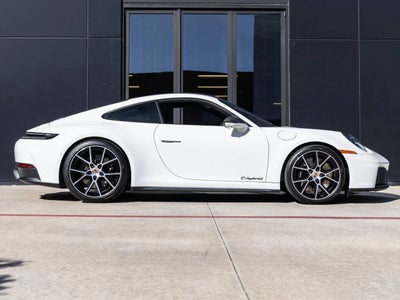 2025 Porsche 911 911 Carrera GTS