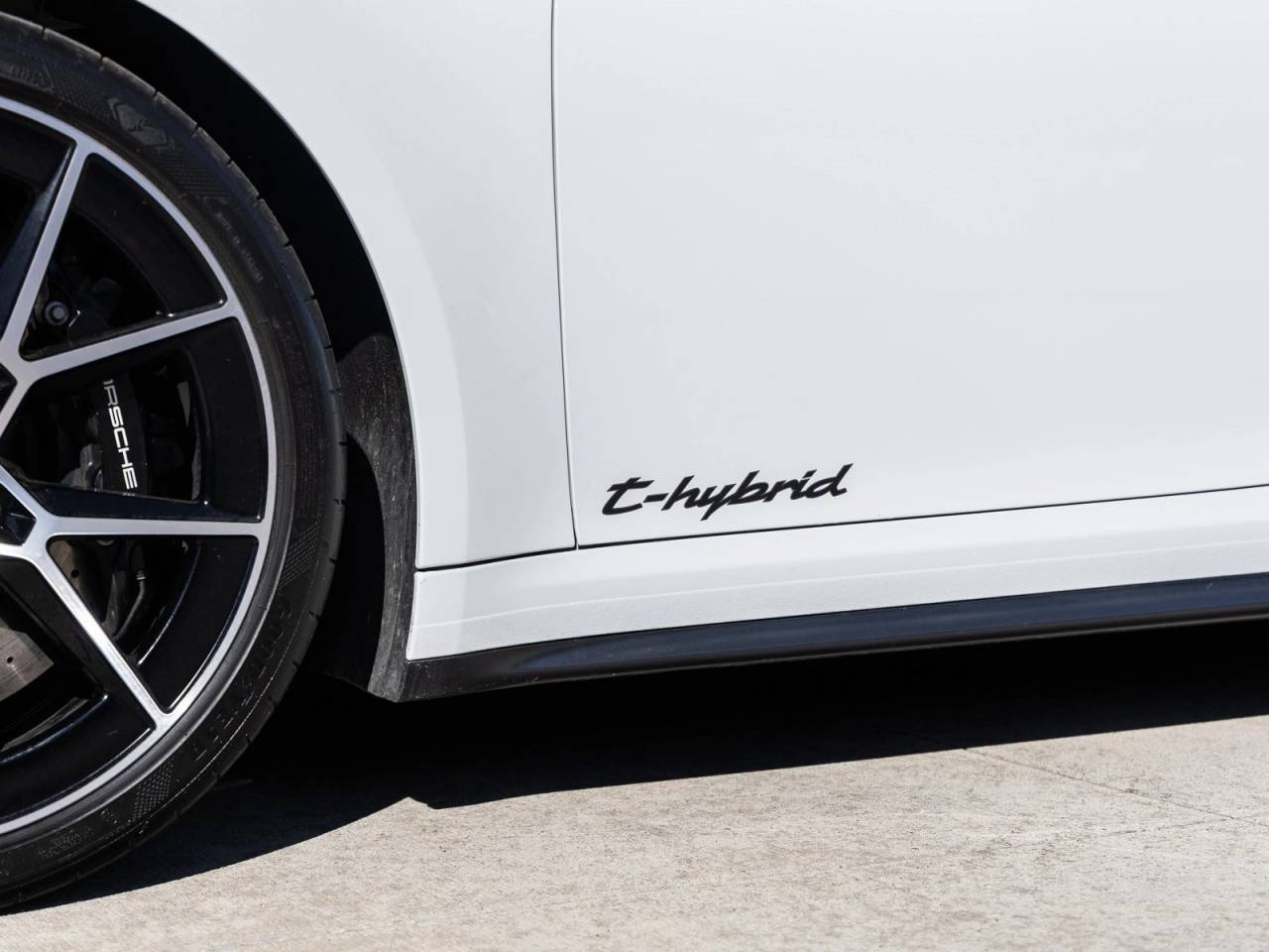 2025 Porsche 911 911 Carrera GTS