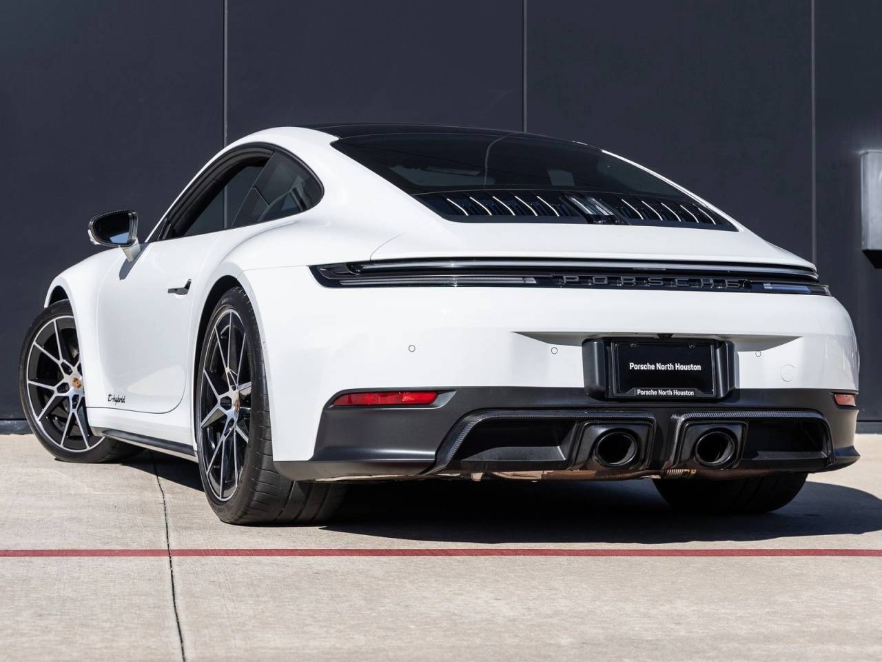 2025 Porsche 911 911 Carrera GTS