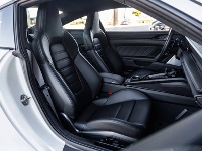 2025 Porsche 911 911 Carrera GTS