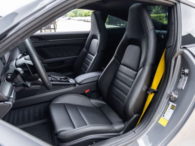 2026 Porsche 911 Carrera 4 GTS