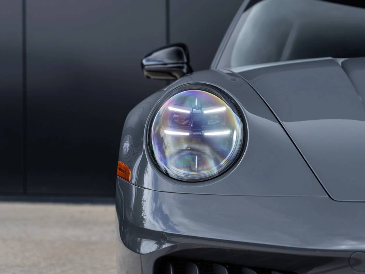 2026 Porsche 911 Carrera 4 GTS