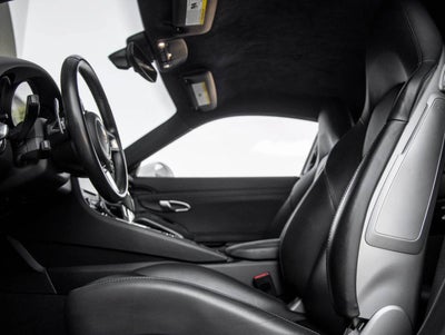 2018 Porsche 911 911 Carrera 4 GTS
