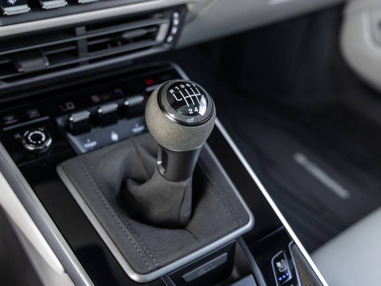 2024 Porsche 911 911 Carrera 4S (MY24)