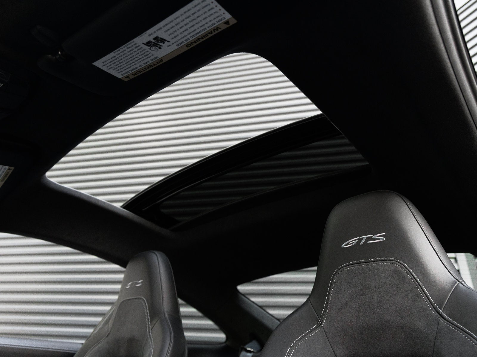 2025 Porsche 911 911 Carrera GTS