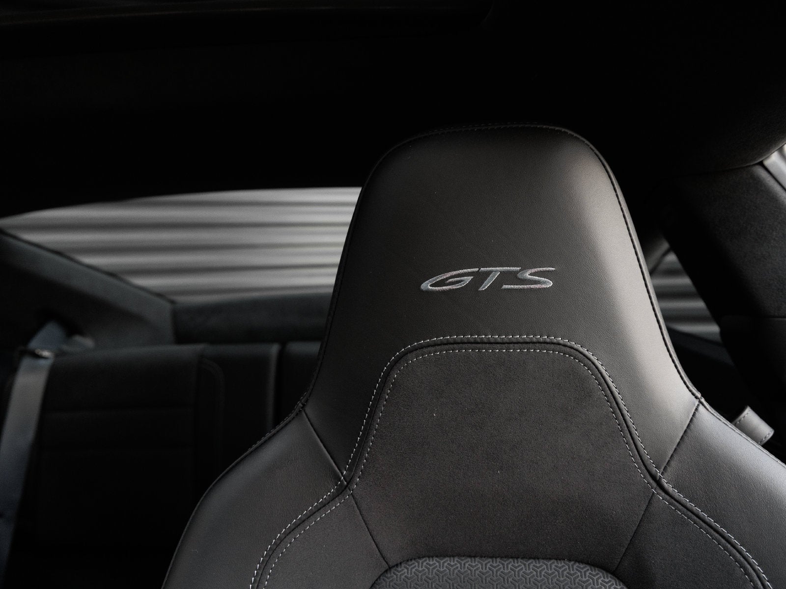 2025 Porsche 911 911 Carrera GTS