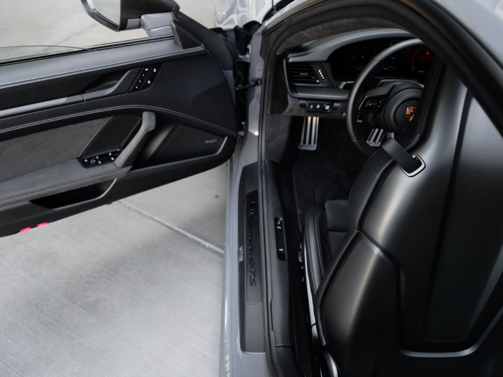 2025 Porsche 911 911 Carrera GTS